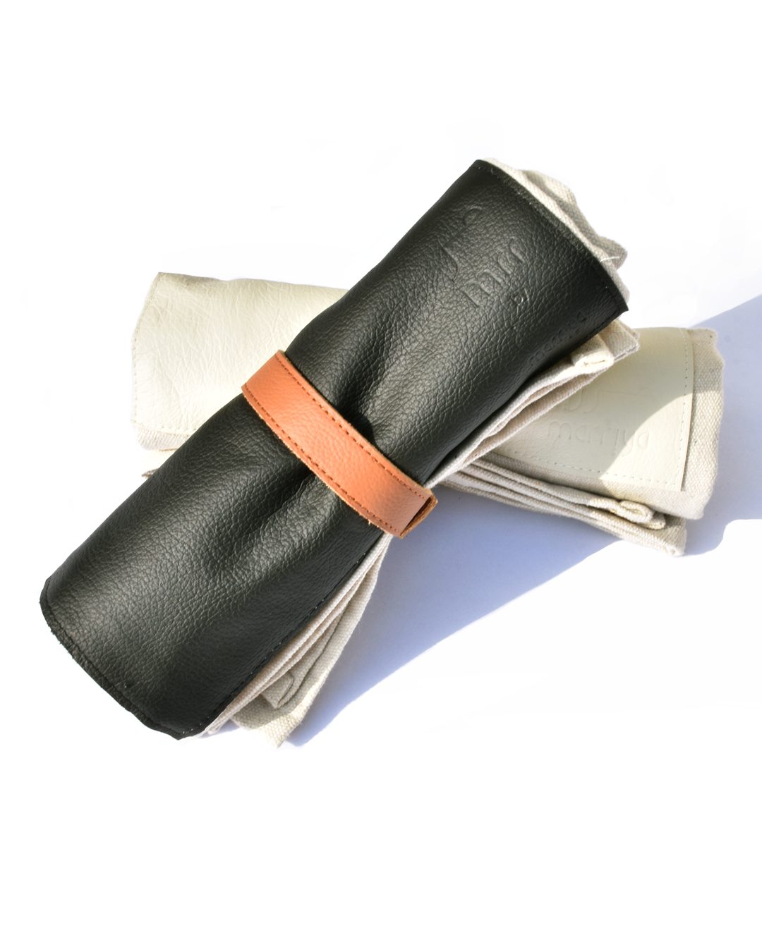 Black & Tan Roll Up Prayer Mat - سجادة صلاة